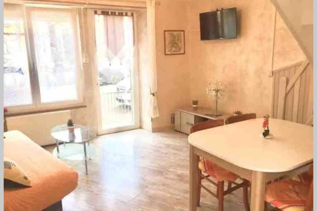 Petite Maison Au Coeur De L Auvergne Jumeaux Luaran gambar